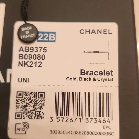 CHANEL Black Resin and Champagne Gold Chain Bracelet - Picture 2 of 7